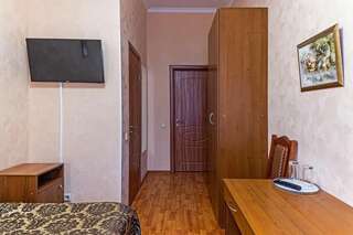 Мини-отель Tanais Санкт-Петербург Номер эконом с одной кроватью и общей душевой комнатой-2